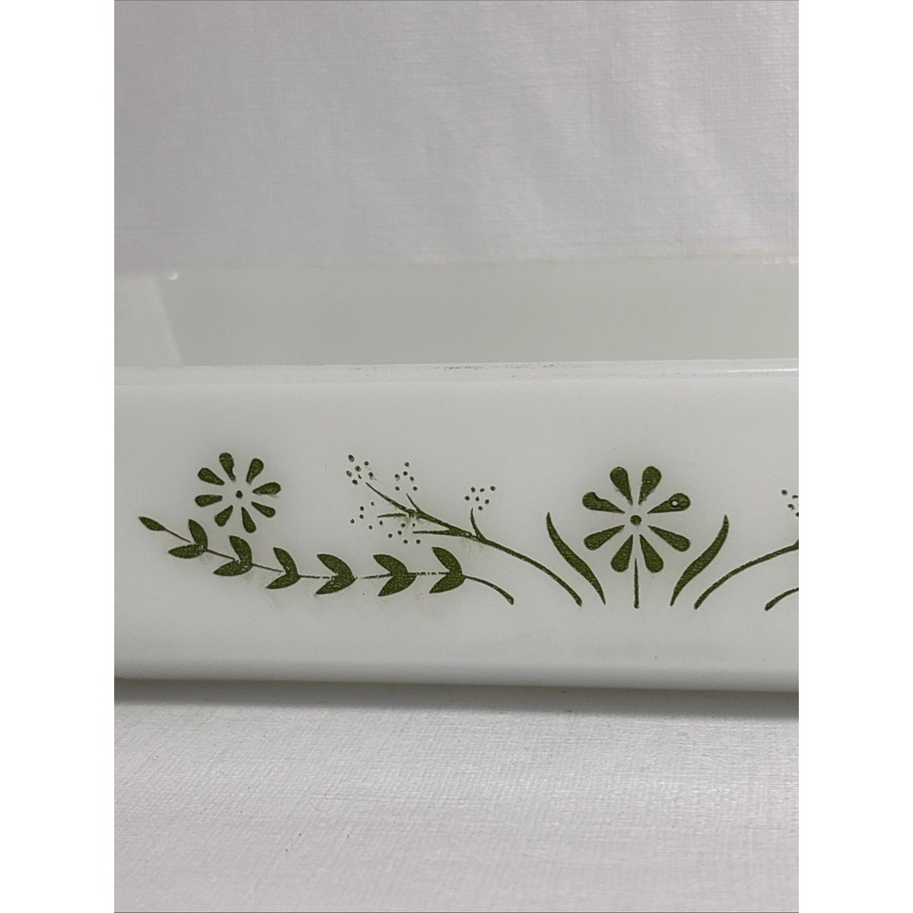 Vintage Fire-King Anchor Hocking Green Daisy Spring Wreath Casserole Baking Dish